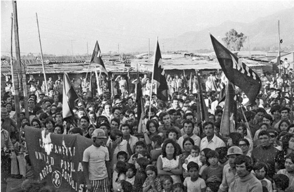 La emergencia de las masas urbanas: asfixiar la revolución en América Latina